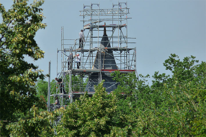 Der Turm von St. Matthias wird erneuert